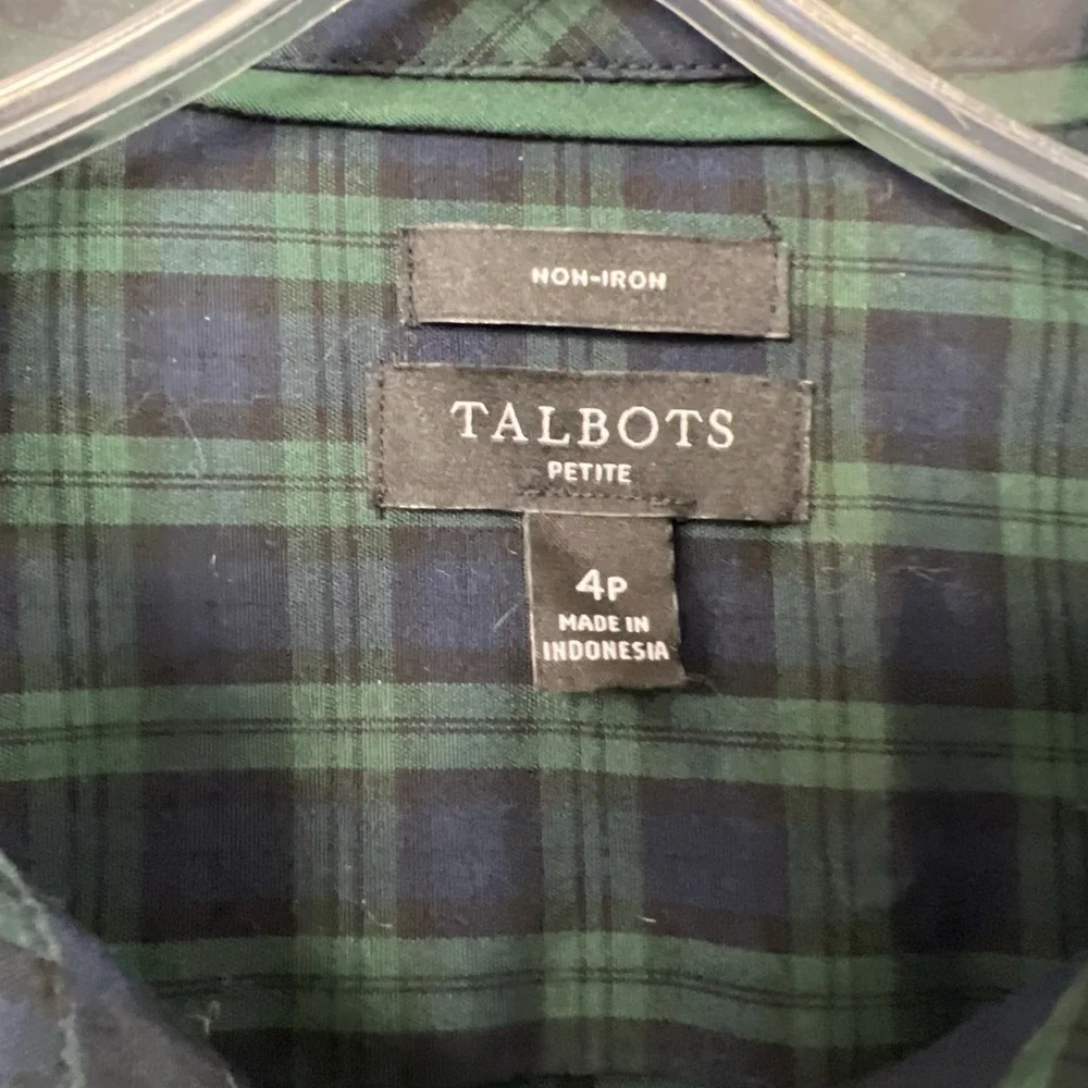 Talbots Non Iron Button Up Blouse Women 4p Petite Blackwatch Tartan Plaid Preppy - Picture 4 of 11